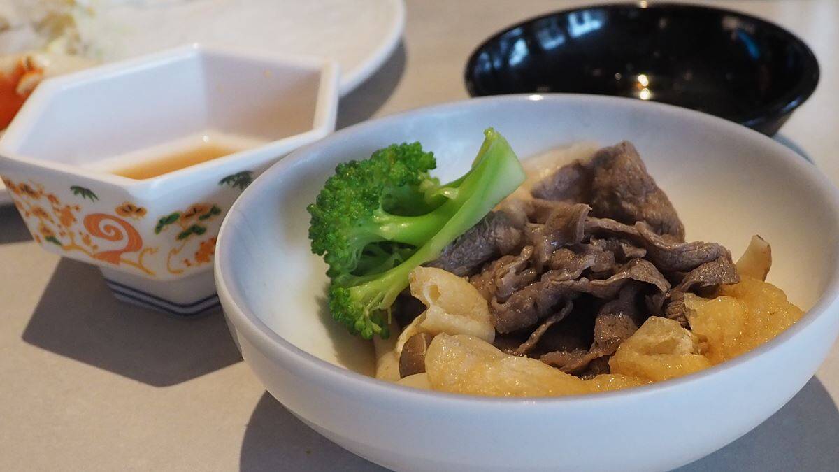 【東京最大級】タラバガニや鮑、牡蠣……高級食材食べ放題の海鮮ビュッフェが登場！パフォーマンスにも力を入れる『銀座四海』で楽しいランチを【銀座一丁目駅徒歩1分】