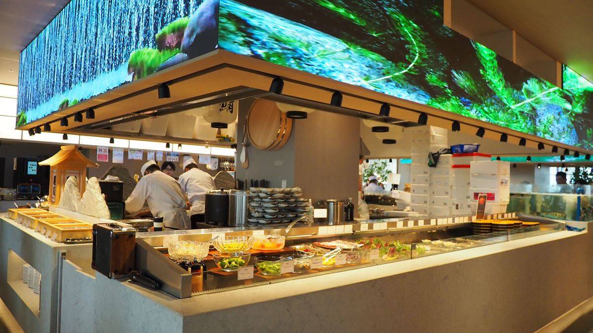 【東京最大級】タラバガニや鮑、牡蠣……高級食材食べ放題の海鮮ビュッフェが登場！パフォーマンスにも力を入れる『銀座四海』で楽しいランチを【銀座一丁目駅徒歩1分】