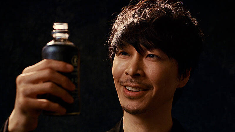 キリン ファイア アロマブリューにコーヒー通の長谷川博己「本当に良い香り。ふわっと広がる感じがまるで淹れたてのよう」いままでのペットボトルコーヒーとは一線を画すおいしさに驚き！