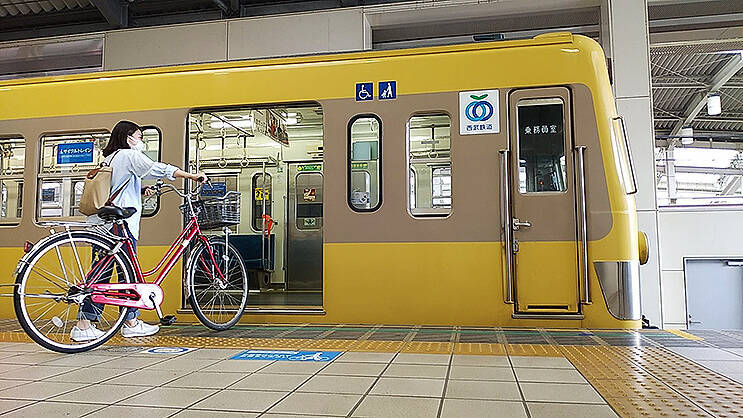国内都市圏の路線で自転車といっしょに乗れる電車は登場するか