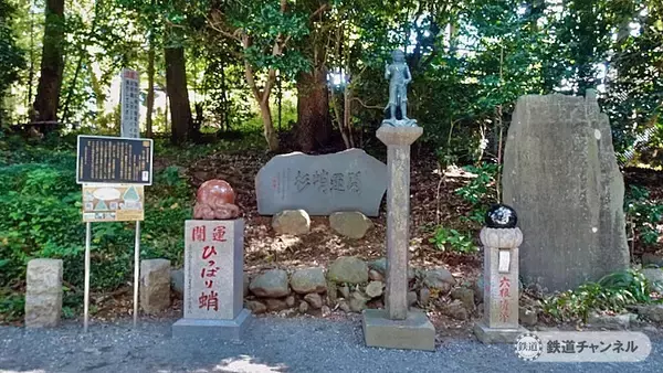 「登山開始「蛸杉」にご挨拶【駅ぶら】06京王電鉄256　高尾線46（高尾登山電鉄04）」の画像