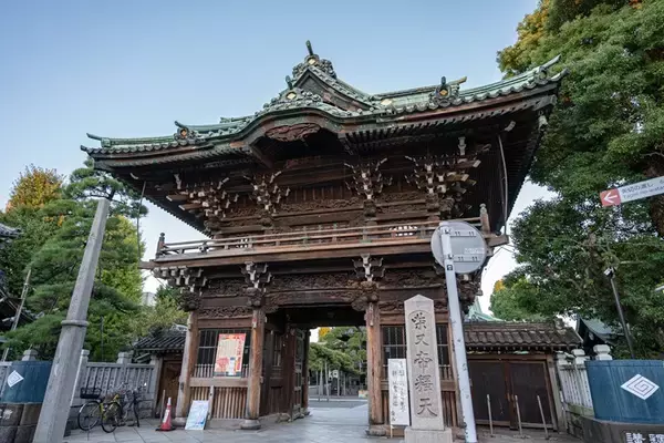 「葛飾納涼花火大会2026は2万発＆ドローンショーも！ 北総線を使った穴場アクセスや臨時列車、観覧スポット情報と周辺観光まとめ（7/28開催）」の画像