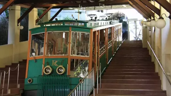 「神戸【2026年初日の出】六甲ケーブルは元旦早朝も運転！六甲山ガーデンテラス大晦日に終夜営業、神戸の絶景を見ながらの新年はいかが？」の画像