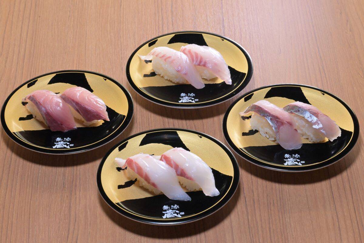 北海道新幹線「はこビュン」が変える食体験。くら寿司「無添蔵 新宿店」7/9開業で実現、北海道新幹線が運ぶ“朝〆鮮魚”ルートを徹底レポート