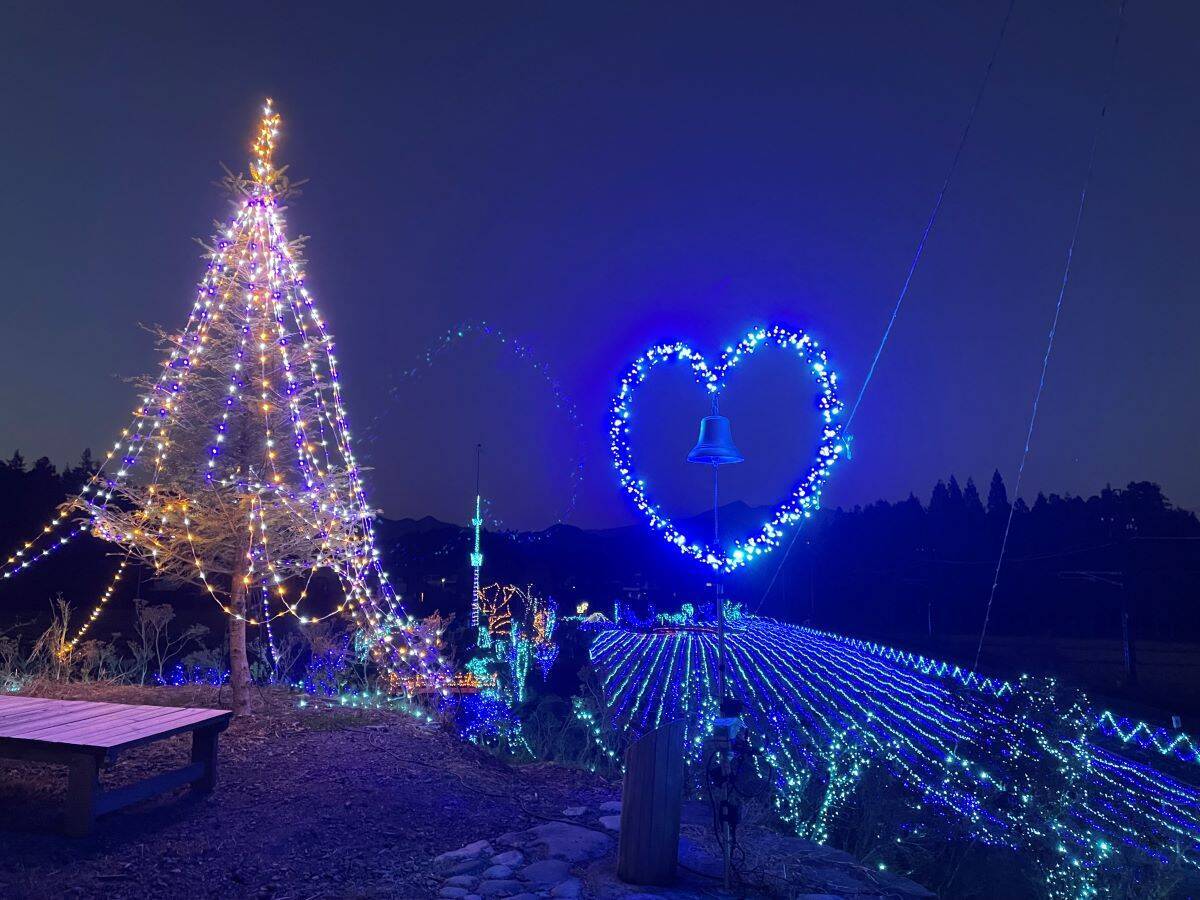 SL大樹にサンタが登場！？クリスマス限定イベントや幻想的なイルミネーションで日光の冬がアツい！