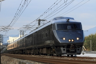 【2026年11月】ハウステンボス「九州一 大花火まつり」臨時列車・時刻表まとめ！帰りの電車も安心、イベントを遊びつくそう