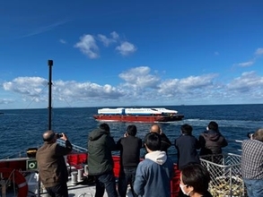 【人気ツアー再び】西九州新幹線「かもめ」海上輸送をクイーンビートルから見学　3月下旬実施