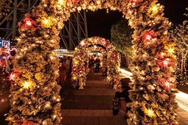 「首都圏【クリスマスマーケット10選】神宮外苑･横浜･丸の内･･！装飾やグルメを楽しむ人気イベント 開催期間･アクセス等まとめ(2025年版)」の画像