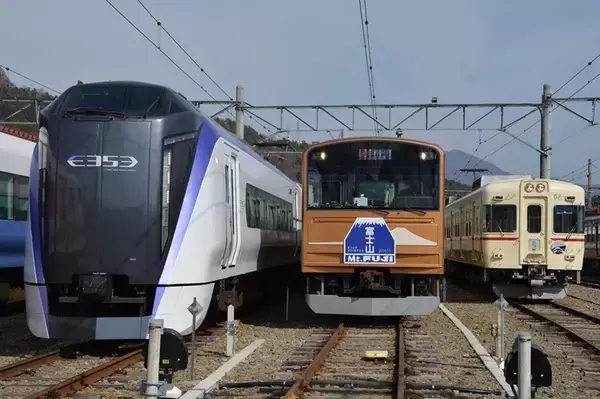 近く定期運用を退く富士急行線1000系など車両撮影会　JR東日本と富士山麓電気鉄道が共同で12月開催