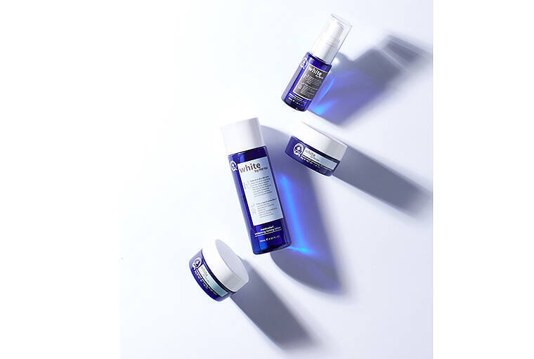 薬用美白ケア ボタニカルプラス white by Re’au ホワイトバイレアウ 誕生！ 30日間体験「肌活美白セット」がいまだけ初回限定特別価格65%オフ1980円！