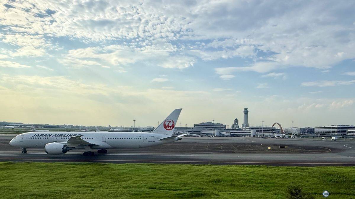 羽田空港に着くのは出発何分前が正解？ 9月始動のJAL「第1ターミナル北側サテライト」は徒歩1キロ超え！ 知っておきたい変更点まとめ