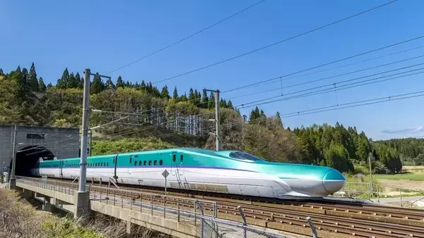 北海道新幹線の「函館駅乗り入れ」は実現するか？　函館市の調査レポートを読み解く　高速鉄道は市民の意識を変える（北海道函館市）【コラム】