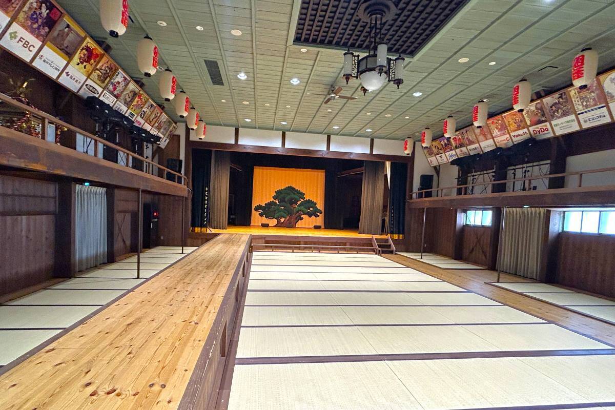 福井･小浜観光！倉庫から奇跡の復活をした芝居小屋＆鯖街道の起点へ！若狭小浜お魚センターでBBQ、老舗お酢店ソフトなど歴史＆グルメ散歩