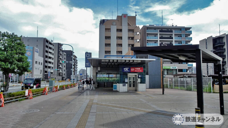 つくばエクスプレス【駅ぶら】030　六町駅　その4　元祖　長崎バウムクーヘン島田屋製菓