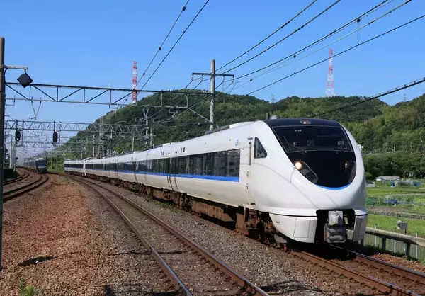 統一新ブランドは「すわろか」　JR西日本が有料着席サービスに共通のネーミング（大阪府など）