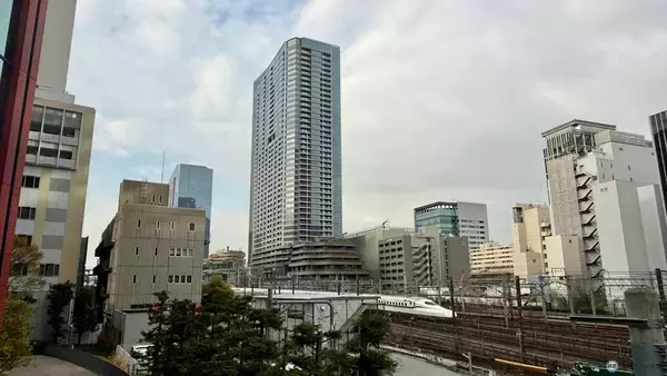 「高輪ゲートウェイシティがグランドオープン！ 最大級の食エリア「MIMURE」や隈研吾設計の文化拠点「MoN」など見どころを徹底解説」の画像