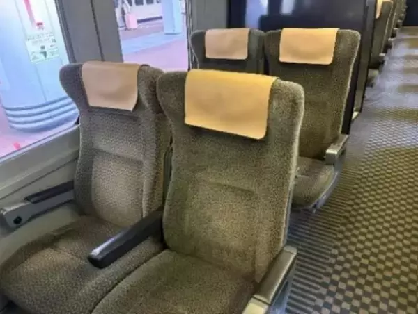 「福岡での嵐＆ドリカム同日開催の救世主に！ JR九州「787系」博多駅夜間滞在イベントが宿代わりになるかを検証 (3/18発売開始)」の画像