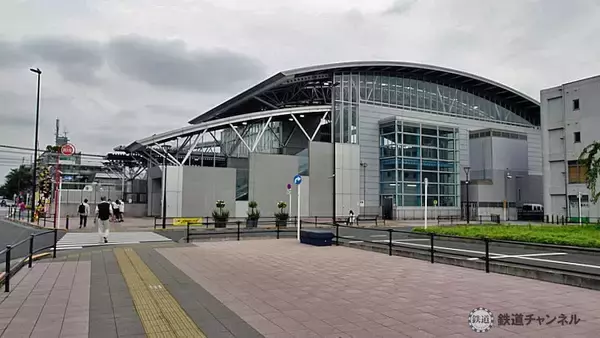 「飛田給駅舎　大きい！【駅ぶら】06京王電鉄　京王線117」の画像