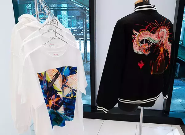 「9/1～9/10 ＠渋谷 マジック：ザ・ギャザリング 30th ANNIVERSARY CELEBRATION TOKYO で 5000枚以上のカードを展示！ 天野喜孝＆原哲夫の超貴重カードアートや秘蔵資料なども世界初公開！」の画像