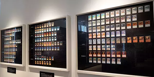 「9/1～9/10 ＠渋谷 マジック：ザ・ギャザリング 30th ANNIVERSARY CELEBRATION TOKYO で 5000枚以上のカードを展示！ 天野喜孝＆原哲夫の超貴重カードアートや秘蔵資料なども世界初公開！」の画像