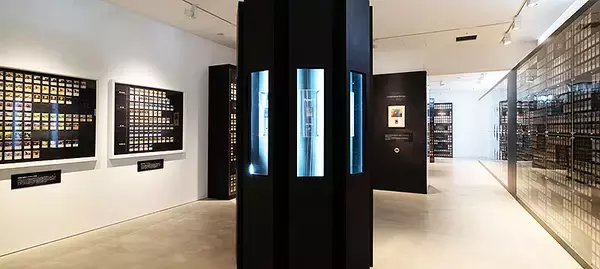 「9/1～9/10 ＠渋谷 マジック：ザ・ギャザリング 30th ANNIVERSARY CELEBRATION TOKYO で 5000枚以上のカードを展示！ 天野喜孝＆原哲夫の超貴重カードアートや秘蔵資料なども世界初公開！」の画像