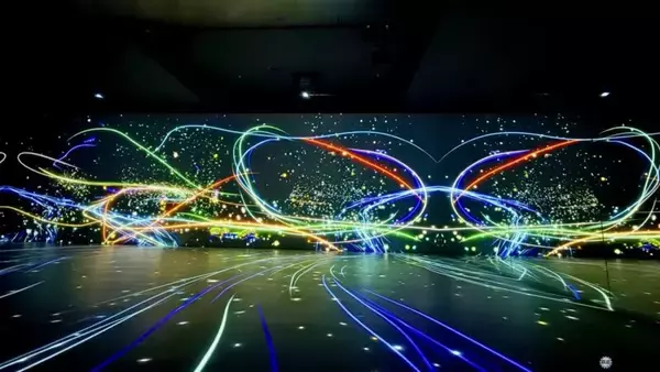 「「BASEGATE横浜関内」にDeNAの没入型施設「ワンダリア横浜」3月19日開業！ 日本最大級LEDトンネルとAIが創る非日常体験をレポ」の画像