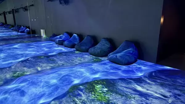 「「BASEGATE横浜関内」にDeNAの没入型施設「ワンダリア横浜」3月19日開業！ 日本最大級LEDトンネルとAIが創る非日常体験をレポ」の画像