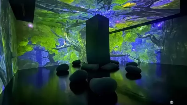 「「BASEGATE横浜関内」にDeNAの没入型施設「ワンダリア横浜」3月19日開業！ 日本最大級LEDトンネルとAIが創る非日常体験をレポ」の画像