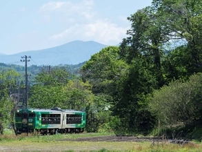 予約必須の絶景臨時列車「風っこ」はどこを走る？ 2026年秋の東北紅葉を窓なしトロッコ列車で巡る、只見線や水郡線など日帰り旅ルート6選