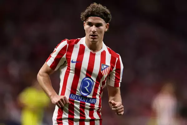 アルバレス獲得に前進？　バルセロナがアトレティコにアプローチ開始