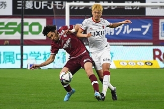 鹿島の新和製2トップが今季は得点を量産か　互いの良さを補完しあう両ストライカー