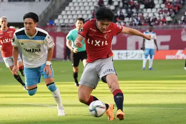 J1日本人トップの7得点の首位・鹿島のエース　W杯ヘ向けて好調を維持する上田綺世の代表入りは