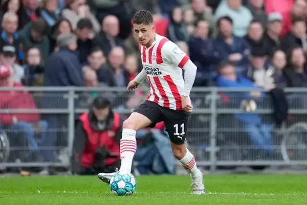 兄エデンはレアルで苦戦中、弟のトルガンは今　オランダで出番増やせなかったトルガンは今夏どう動く