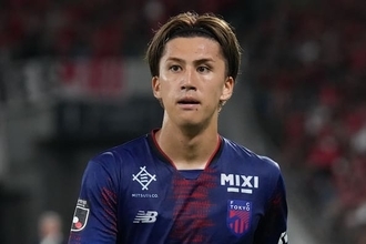 安斎颯馬がデビュー戦でビューティフルゴール！　今冬FC東京からポルトガル2部へ挑戦の23歳MFがチームを勝利に導く