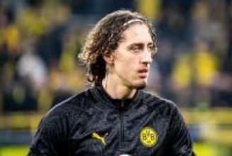 ドルトムントのロッカールームからオフィス、トレーニング風景まで紹介　ブンデス初ゴールを決めたファビオ・シウバがYoutubeをスタート