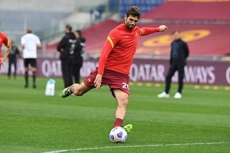 半年以上出番なくても“移籍拒否”　ローマで居場所失う元アルゼンチン代表DFの運命は