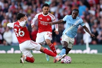 セットプレイ大流行の今季プレミアはここ10年で最も退屈？　クロップ・リヴァプールVSペップ・シティの“リスクを冒した”時代の方が面白かったとの見方も