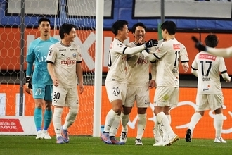 メモリアルゲームに自ら花を添えた劇的弾　“400試合出場”の家長昭博が1ゴール1アシスト