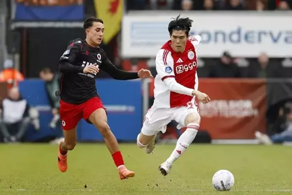 なぜアヤックス指揮官は冨安健洋をもっと早く投入しなかったのか「私にとってその選択は明白だった」