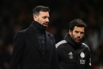 オランダ代表のコーチ陣にはレジェンドFWファン・ニステルローイがいる　W杯へ選手たちに伝えたいことは「W杯は一瞬で終わってしまうぞと」