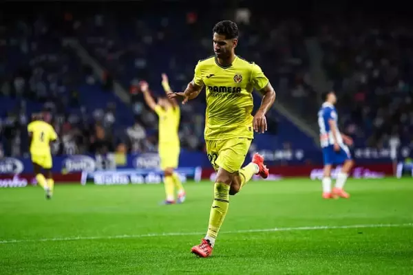 若手中心のスペインで見逃せないベテラン物語　“30歳と10か月”でA代表デビューを果たした遅咲きFWの1年