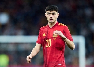 日本戦でスペイン“2人の至宝”とガチンコ対決が見てみたいが……　怪我続く天才コンビの不安