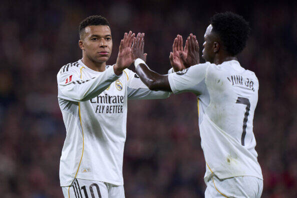 ［特集／4大リーグ前半戦TOPICS 02］バルサ、ビジャレアルの追い上げで混戦状態に　レアルに内紛発生でラ・リーガ上位争いに異変!?