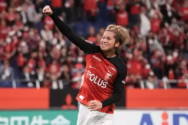 “浦和”を背負って日本代表へ　プロ3年目・主力として戦い続けた伊藤敦樹がついにA代表初招集