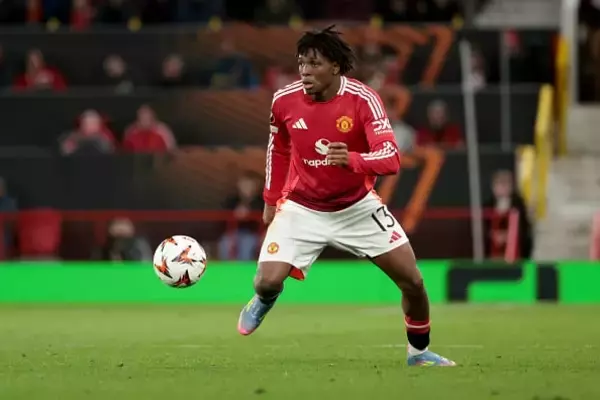 「全盛期のジダンのよう」「なんて美しいボレーだ」ドルグの決勝弾にマンUファンから称賛の声集まる