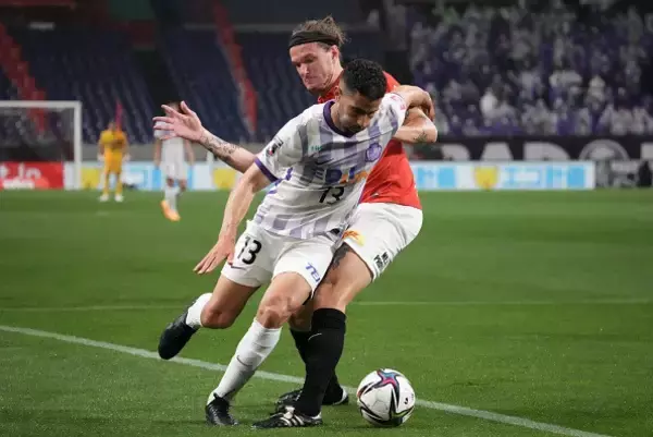 複数のタスクをこなす魅力の2トップ　新加入ベン・カリファが輝くサンフレッチェ広島の攻撃陣