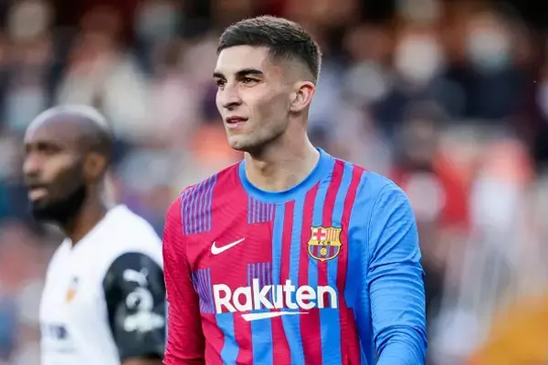 シャビは“2ゴール”に留まるF・トーレスをどう育てる？　成長続けるバルサの次なる課題