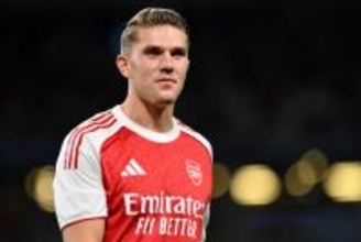 アーセナル移籍を機に関係解消も……　ギェケレシュが元カノと復縁か