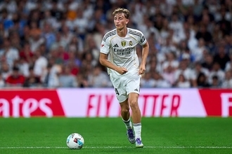 今夏にレアル入りしたハイセンの評価が伸び悩んでいる　2026W杯でスペイン代表のCB1番手になれない可能性も