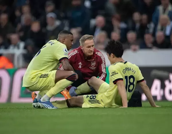 英紙はホワイトが右SBで先発、冨安をベンチで予想　レスター戦で実戦復帰しサムライは“1番手”に返り咲けるか